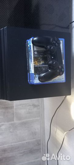 Sony playstation 4 PS4 pro 1tb с играми