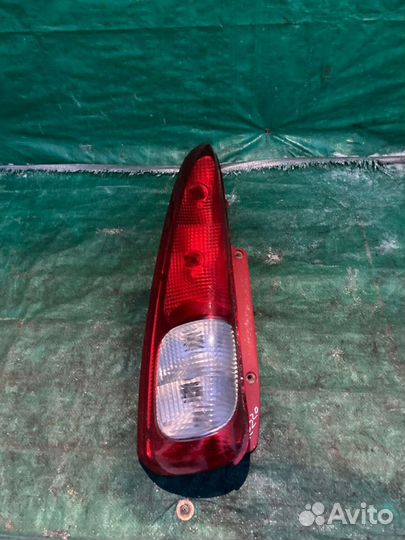 Фонарь задний левый Chevrolet Rezzo 2007 г