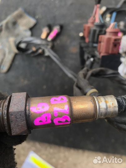 Датчик расхода воздуха Volkswagen Passat B6 2006