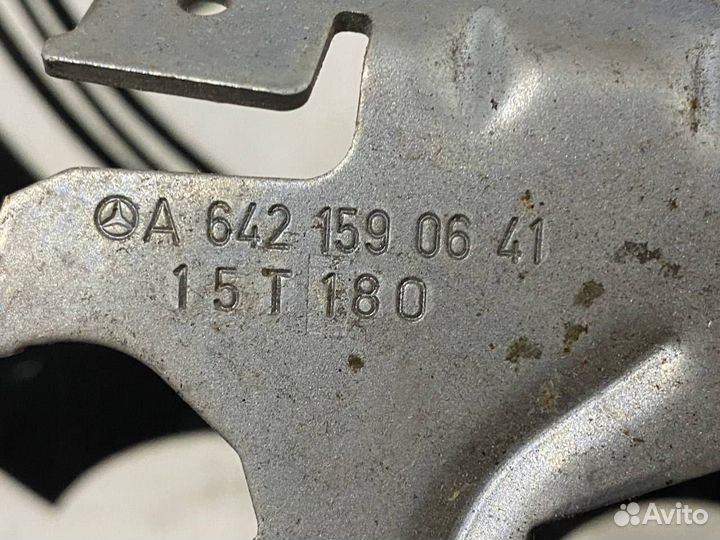 Крепление проводки Mercedes-Benz GLE W166