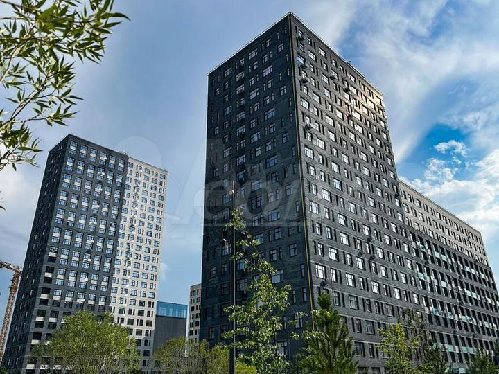 4-к. квартира, 95 м², 3/12 эт.