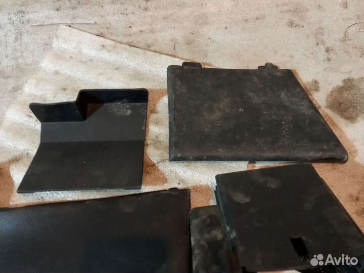 Пластиковые элементы салона Peugeot 307