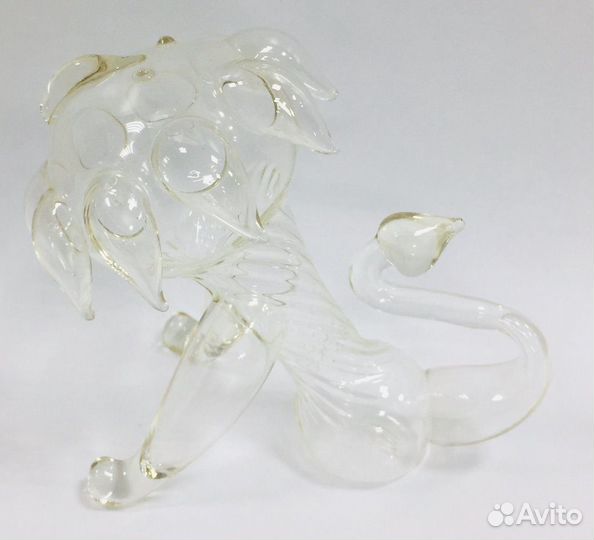 Фигурка. Бык. Коза. Кабан Лебеди. Лев. Стекло