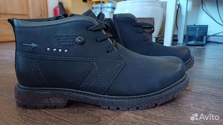 Ботинки зимние 43 р