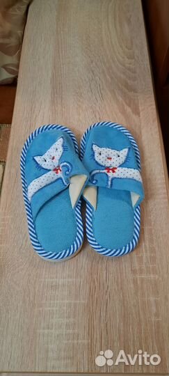 Тапочки домашние новые для девочки р.31