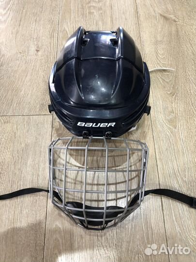 Хоккейный шлем bauer