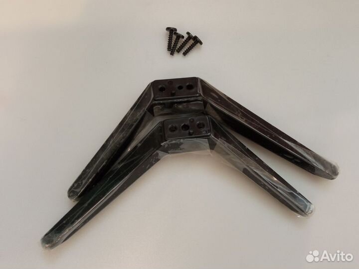 Ножки 32l82f-v base-r base-l Daewoo l32s635vke