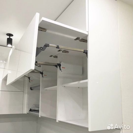 Кухня Угловая Белого цвета