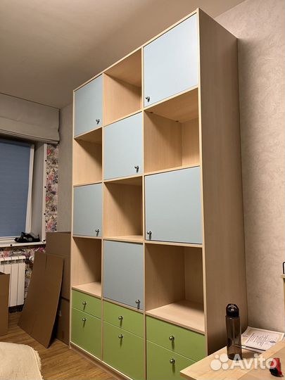 Кровать двухъярусная и шкаф в детскую б/у