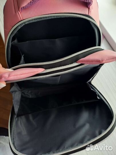 Портфель, рюкзак школьный