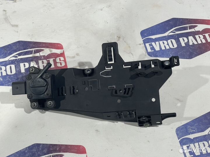 7808013 BMW Датчик давления воздуха