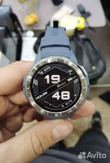 Смарт часы honor watch gs pro