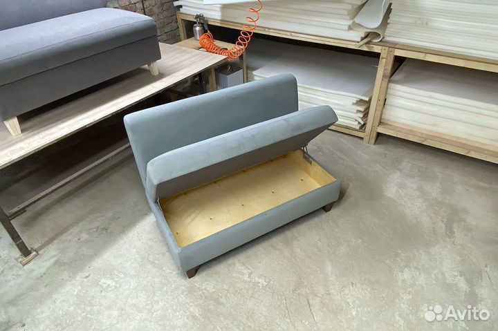 Диванчик для офиса, кухни