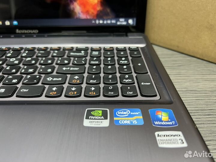 Железный Lenovo Z Core i5-2430M 8Gb SSD+HDD GT540M