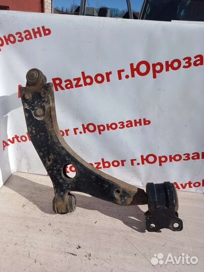 Рычаг передний левый Ford Focus 2