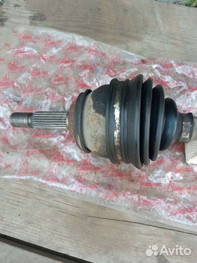 Привод левый renault logan