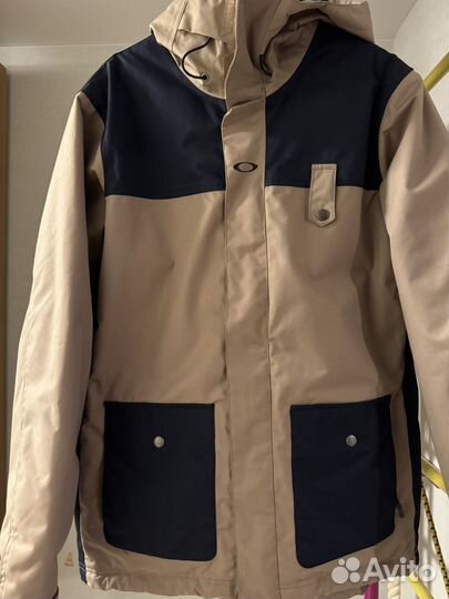 Сноубордическая куртка oakley