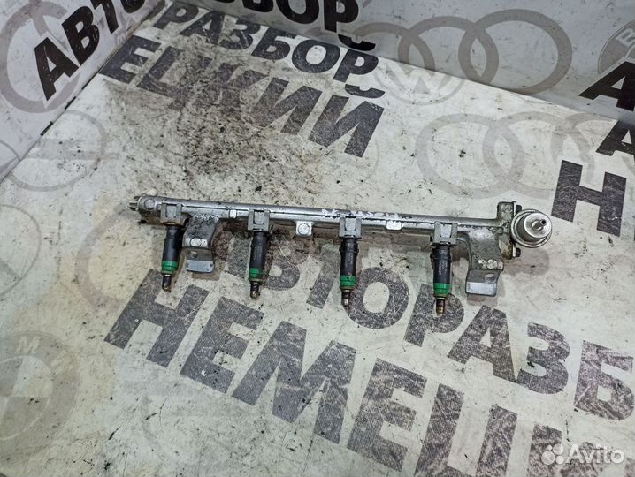 Топливная рампа Ford Fiesta 5 fхja V-1.4