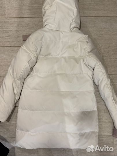 Пуховик зимний белый