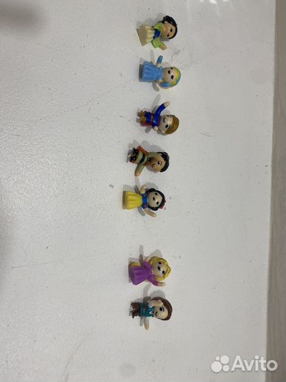 Игрушки киндер дисней