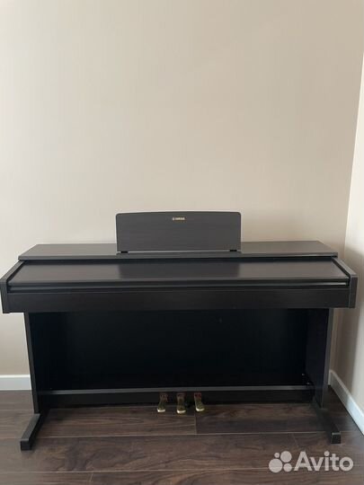 Цифровое пианино YDP 144R