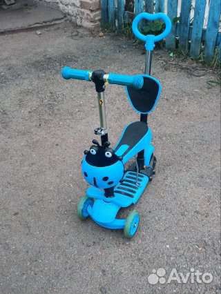 Самокат детский трехколесный с сиденьем