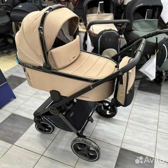 Коляска 2 в 1 Carrello Ultimo шасси Black Chrome