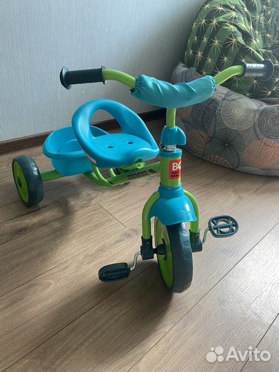 Трехколесный велосипед