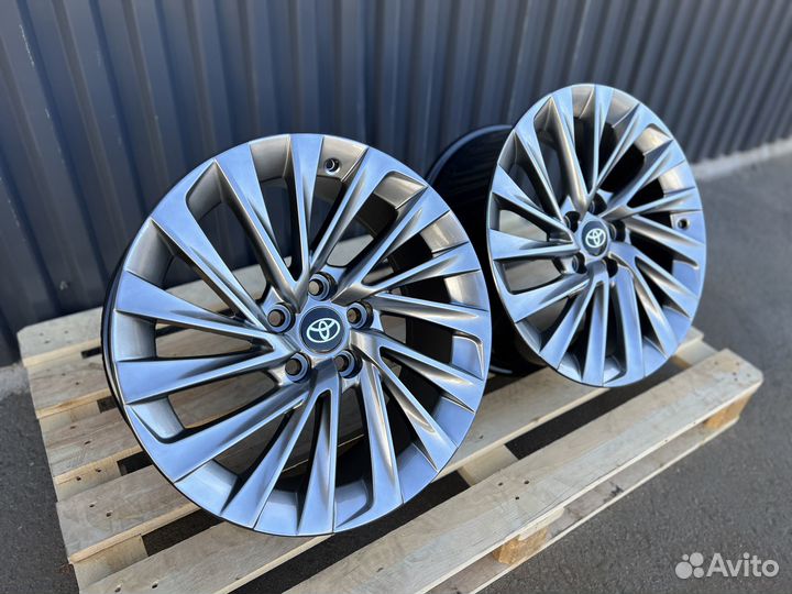 Диски LX1212 R18 8 5-114 для Lexus ES, IS, Camry