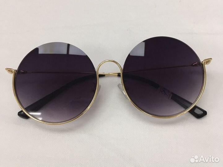 Очки солнцезащитные