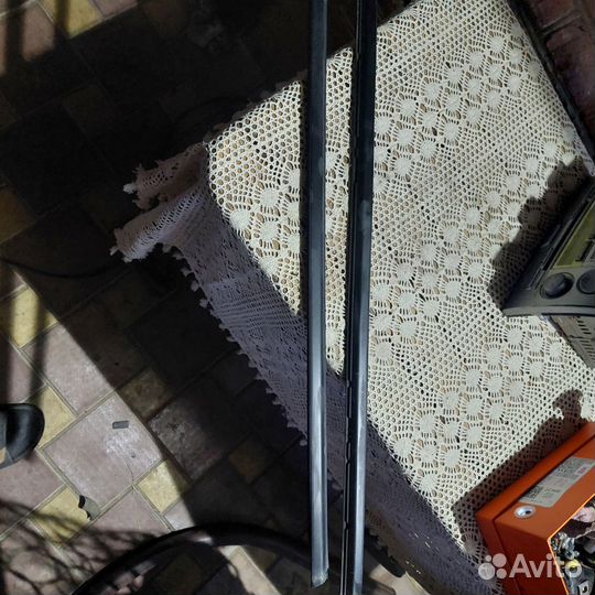 Накладки под стекла передние, Мазда Демио 2