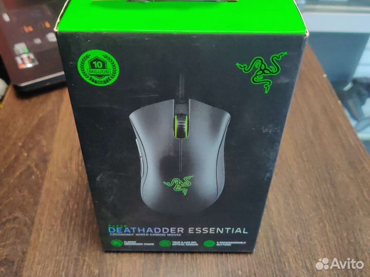 Razer deathadder essential мышь