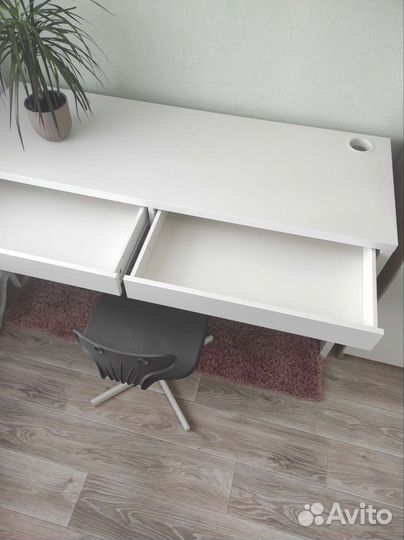 Детский стол и стул IKEA