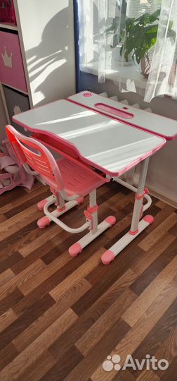 Растущая парта и стул