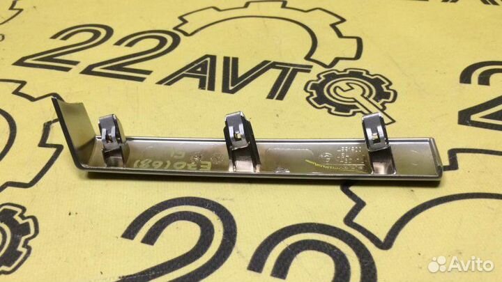 Накладка на торпедо декоративная левая Bmw X5 E70