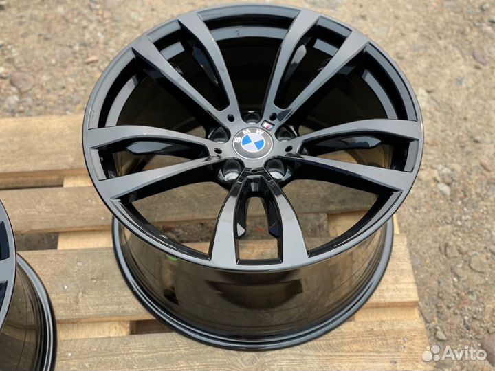 Диски BMW X5/X6 469M стиль R20 Gloss black