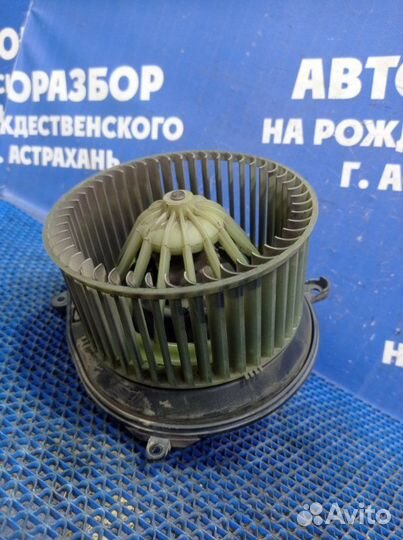 Моторчик печки Volkswagen Passat B5 седан 2003