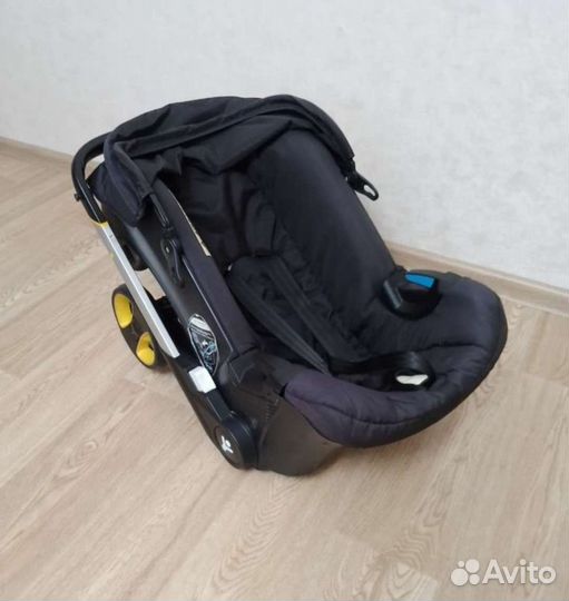 Прогулочная коляска с автолюлькой