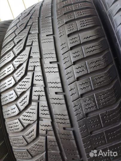 Hankook Winter I'Cept Evo2 W320 215/60 R17