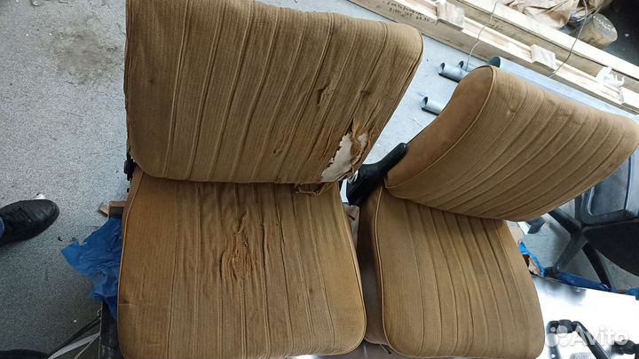 Сиденья; кресла салона, передние газ 24 (волга)
