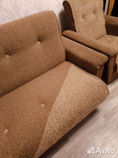 Диван книжка