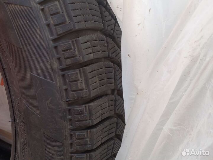 Pirelli Ice Zero 185/60 R15 88T
