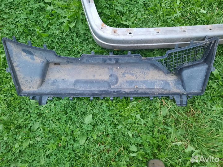 Задний бампер 202