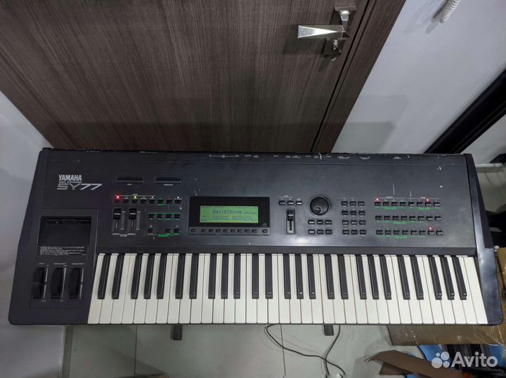 Синтезатор Yamaha SY77 (AFM+AWM2)