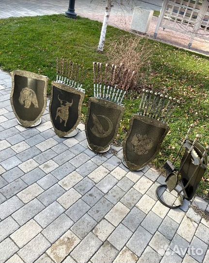 Щит подарочный/ подставка под шампуры