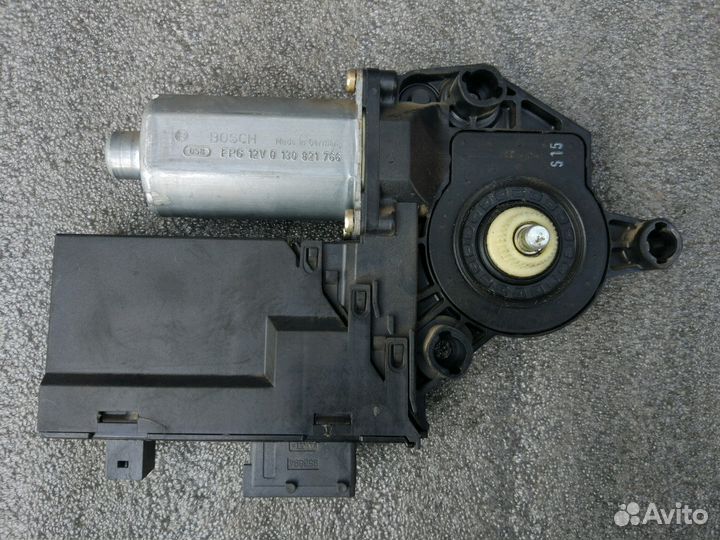 Мотор стеклоподъемника Пежо 307 передний правый