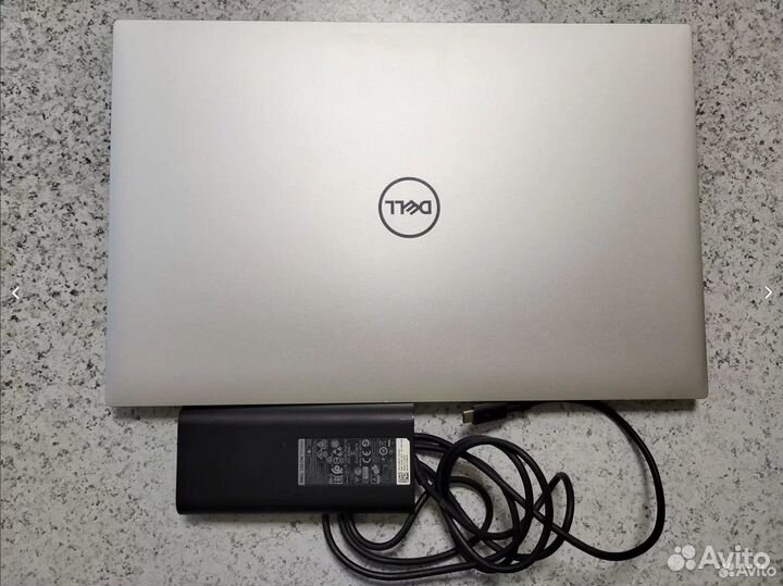 Dell XPS 17 9700