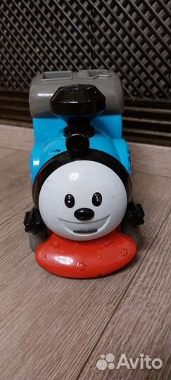 Паровоз с музыкой и светом