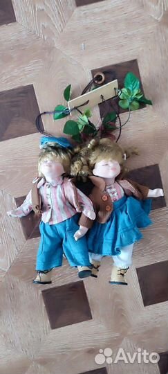 Кукла фарфоровая коллекционная