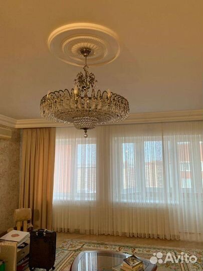 Люстра потолочная